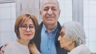 Cezaevindeki Ümit Özdağ'dan fotoğraf ve mektup geldi: "Beni siyasi karar ile tutuyorlar”