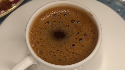 Türk kahvesinin altın oran tüyosu; Duş jeli gibi köpürüyor