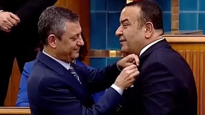 Eski İYİ Parti Ankara Milletvekili Adnan Beker CHP'ye katıldı