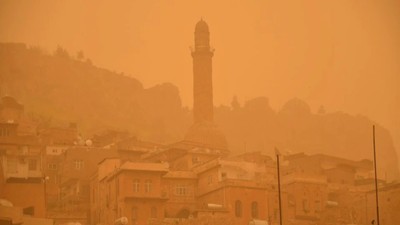 Suriye'den toz bulutu geliyor! Uzman isim uyardı: O bölgelerde göz gözü görmeyecek