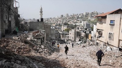Gerilim tırmanıyor! İsrail, Nur Şems Mülteci Kampı'nda Filistinlilere ait 17 evi yıkmaya başladı