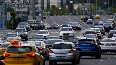 Rus otomotiv sektöründe ters rüzgarlar: Uzun süren yükselişin ardından satışlar düştü