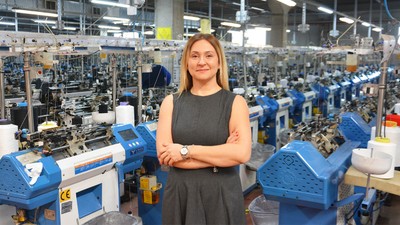 Egebant’ın eldivenlerinin kalitesi kadınlara emanet