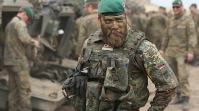 Alman Meclis Federal Ordu Sorumlusu Högl: Alman ordusu küçülüyor ve yaşlanıyor