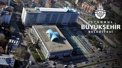 İstanbul Büyükşehir Belediyesi önünde yoğun güvenlik önlemi