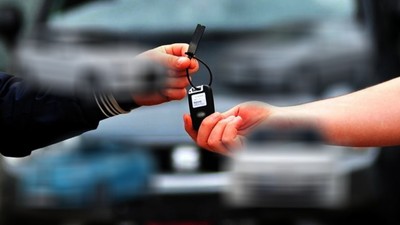 900.000 TL’ye alınabilecek mantıklı otomobiller ; Nisan ayı liste güncellendi.
