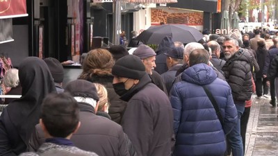 Geçim sıkıntısı derinleşiyor! Vatandaşlar şimdi de ''ucuz yumurta'' kuyruğunda