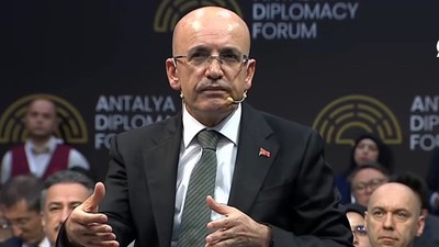 Bakan Şimşek: Korumacılık uzun vadeli büyümeye darbe vuracak