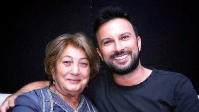 Megastar Tarkan'ın annesi Neşe Tevetoğlu hayatını kaybetti