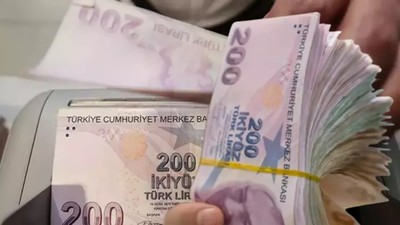 Bankalar ihtiyaç kredi faizlerini güncelledi: 200 bin TL'nin 24 ay vadeli geri ödemesi belli oldu