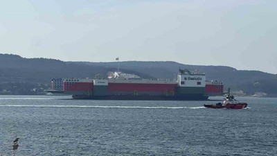 Curacao bayraklı "BOKA VANGUARD" gemisi Çanakkale Boğazı'ndan geçti