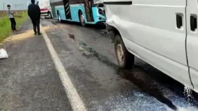 Diyarbakır'da yolcu otobüsüyle otomobil çarpıştı: Ölü ve yaralılar var!