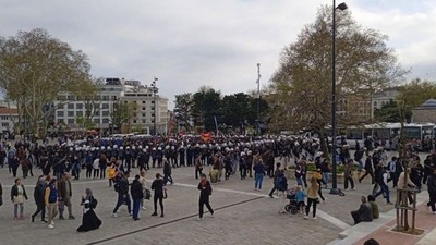 CHP Filistin için sokakta: Taksime çıkan tüm yollar kapatıldı