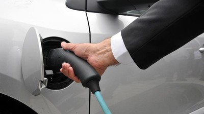 Vergi avantajı oto talebini elektrikliye kaydırdı