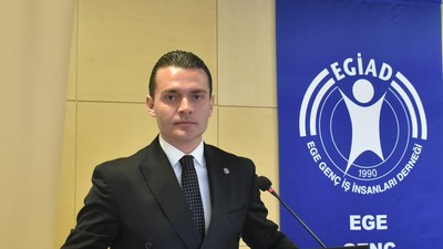 EGİAD Yönetim Kurulu Başkanı Kaan Özhelvacı: “Dijital dönüşüm zihniyet devrimi demek”