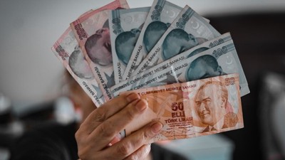 Milyonlarca emeklinin gözü Kurban Bayramı ikramiyesinde! Ödemeler ne zaman yapılacak?
