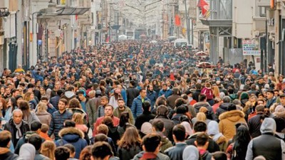 Türkiye bakın kaçıncı sırada? Dünyada en fazla insan gücüne sahip ülkeler açıklandı: İşte liste...