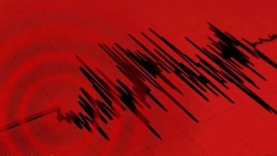 İstanbul'da deprem paniği: Bir kişi balkondan atlayarak yaralandı