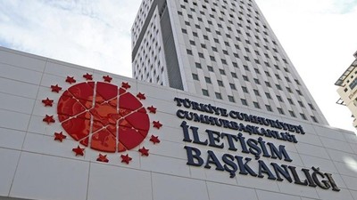 Camlardan atlamayın! İletişim Başkanlığı'ndan depremde yapılmaması gerekenler paylaşımı