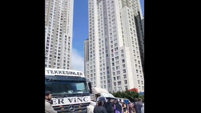 Esenyurt'un en yüksek sitesi deprem nedeniyle boşaltıldı! Vatandaşlar uyarıldı