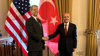Bakan Şimşek, ABD Hazine Bakanı Bessent ile görüştü