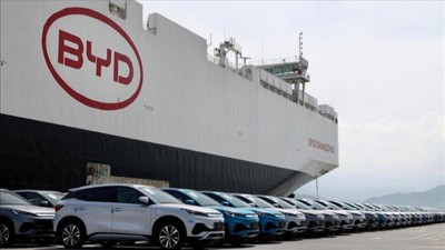 Çin'den Türkiye'ye dev teslimat: Binlerce araç havadan görüntülendi