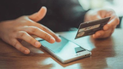 İçişleri Bakanı duyurdu: 450 bin GSM hattıyla vatandaşları 1.2 milyar dolandıran 139 şüpheli yakalandı