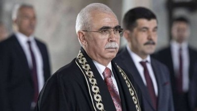 AYM Başkanı Kadir Özkaya: Hukuku çıkarlarına kullananlara prim verilmemeli