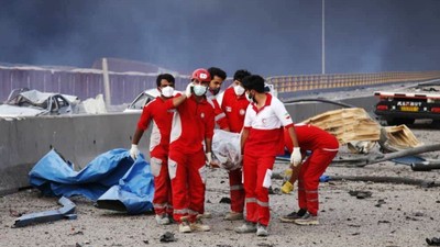 İran'ın Bender Abbas Limanı'nda patlama: Ölü ve yaralı sayısı artıyor