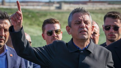 Özel'den İmamoğlu açıklaması: Kendisi bile bu vakitten sonra adaylıktan çekilemez