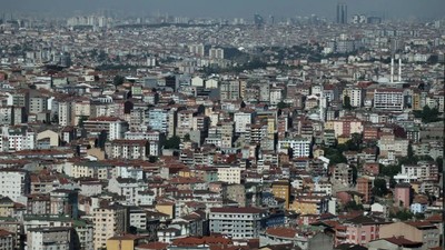 6.2 büyüklüğündeki depremin ardından o ilçelere talep yağıyor!