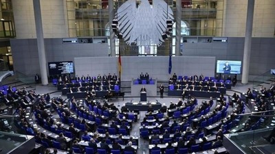 Almanya’da yeni hükümetin bakanları belli oldu! Türk kökenli Serap Güler listeye girdi