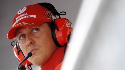 12 yıldır komada olan efsane F1 pilotu Schumacher elini hareket ettirdi!