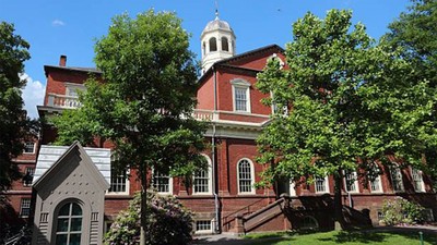 Harvard Üniversitesi'nden antisemitizm ve Arap karşıtı önyargı raporlarının ardından reform kararı!