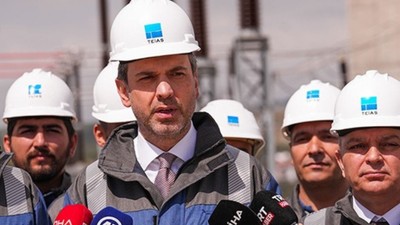Türkiye'de elektrik kesintileri yaşanır mı? Bakan Bayraktar son noktayı koydu