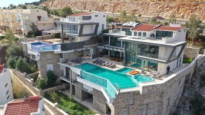 Yaz sezonu yaklaştı, konaklama fiyatları uçtu: 'Bu fiyatlara İstanbul'dan ev alınır'