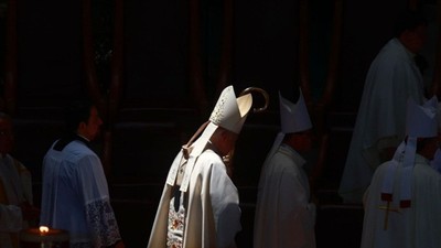 Katolik dünyası nefesini tuttu, Papalık seçimi başlıyor! 133 Kardinal Sistine Şapeli'nde oy kullanacak