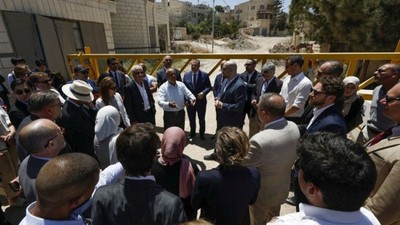 İsrail, Türk diplomatların da bulunduğu heyete ateş açtı