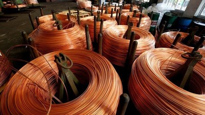 Bakır, zayıflayan dolar ile birlikte yükseldi