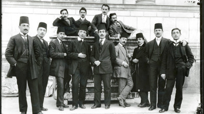 “Maceraperest Bir Mimarın Fotoğrafhanesi”