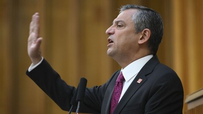 Özgür Özel: Emekliye seyyanen artışı, asgari ücrete ara zammı söke söke alacağız