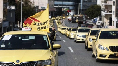 Yunanistan'ın başkenti Atina'da taksiciler greve gitti