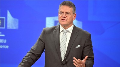 AB Komisyonu: Çin'in etkileyici yükselişi Avrupa ekonomisi pahasına olmamalıdır