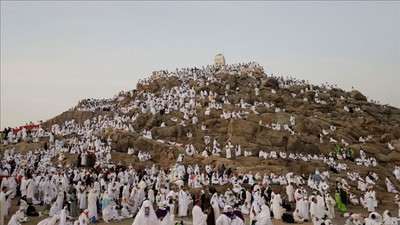 Milyonlarca kişinin Arafat’a yolculuğunu yapay zeka yönetti