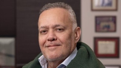 İlk şirketi için Şarık Tara, ‘Yan odada kur’ yolu açtı, inşaattan ‘ağaç perisi’ne uzandı