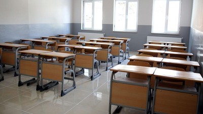 MEB, okullardaki devamsızlıkları takibe aldı: Bölgeye özel çözüm geliyor