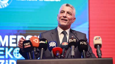 Bakan Bolat duyurdu:  Esnafa yüzde 50 faiz indirimli 100 milyon TL destek