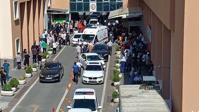 Batman'da balkon çöktü! Ölü ve yaralılar var