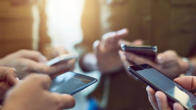 İsrail'de mesaj paniği: Telefonlara gönderilen uyarılar sahte çıktı