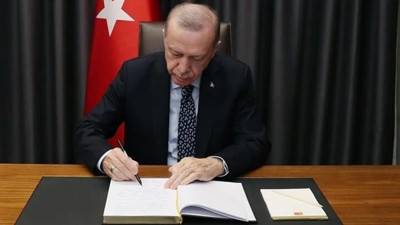 Cumhurbaşkanlığı kararnamesiyle DEAŞ ve El Kaide bağlantılı bir kişinin mal varlıkları donduruldu